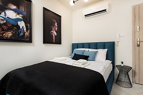 Krowoderska 55 By Upstairs