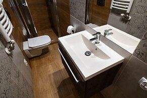 Krowoderska 55 By Upstairs