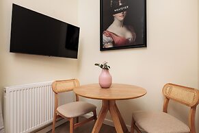 Krowoderska 55 By Upstairs