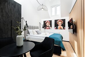 Krowoderska 55 By Upstairs