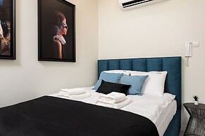 Krowoderska 55 By Upstairs