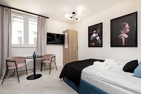 Krowoderska 55 By Upstairs