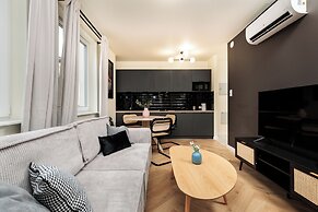 Krowoderska 55 By Upstairs