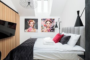 Krowoderska 55 By Upstairs