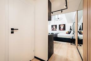 Krowoderska 55 By Upstairs