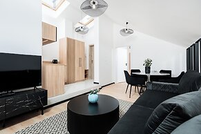 Krowoderska 55 By Upstairs