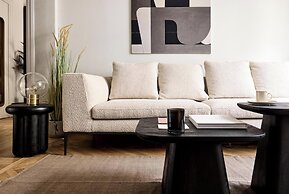 Lime Residences, Syntagma by Aura Homes