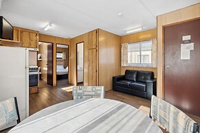 Canberra Holiday Village