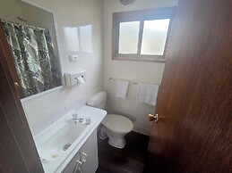 Canberra Holiday Village