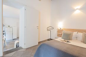 Up On the Roof in Como