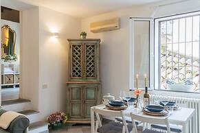 Up On the Roof in Como