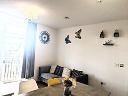 Rugby - Apartment - Sleeps 4 - Parking