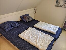 Welcoming Bungalow at Waterside