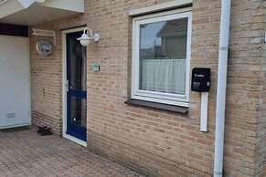 Lovely Bungalow With Garden