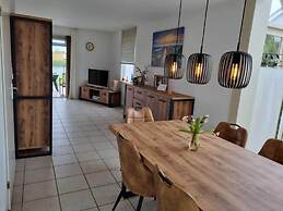 Lovely Bungalow With Garden