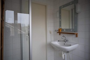 Lovely Bungalow With Garden