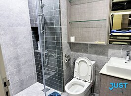 Millerz Square By Just Stay