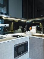 Millerz Square By Just Stay