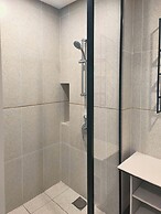 Millerz Square By Just Stay