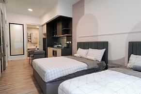 Millerz Square By Just Stay