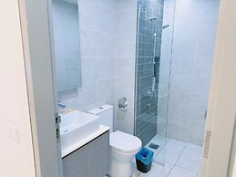 Millerz Square By Just Stay