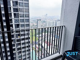 Millerz Square By Just Stay