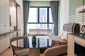 Millerz Square By Just Stay