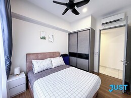 Millerz Square By Just Stay