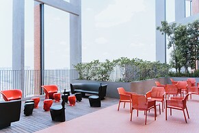 Millerz Square By Just Stay