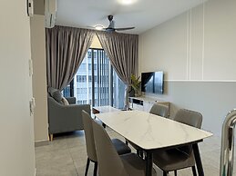 Millerz Square By Just Stay