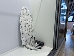 Millerz Square By Just Stay