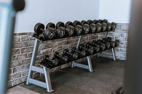 Millerz Square By Just Stay