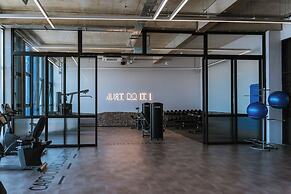 Millerz Square By Just Stay