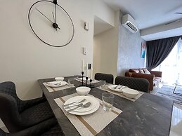 Millerz Square By Just Stay