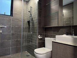 Millerz Square By Just Stay