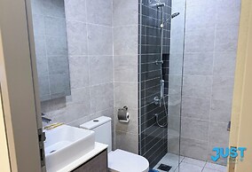 Millerz Square By Just Stay