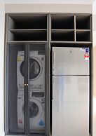 Millerz Square By Just Stay