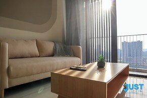 Millerz Square By Just Stay