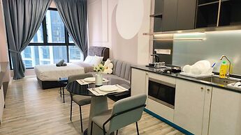 Millerz Square By Just Stay