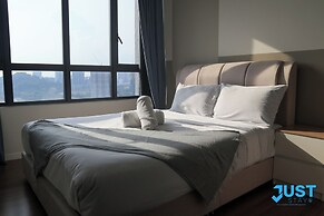 Millerz Square By Just Stay