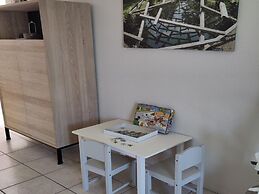 Cosy Holiday Home With Garden