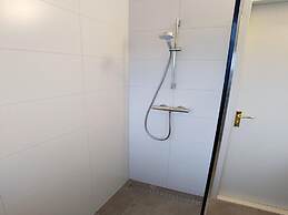 Cosy Holiday Home With Garden