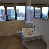 Cosy Holiday Home With Garden