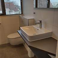 Cosy Holiday Home With Garden