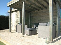 Cosy Holiday Home With Garden