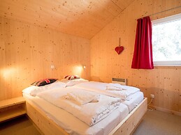 Beautiful Chalet With Sauna