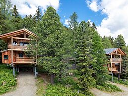 Beautiful Chalet With Sauna