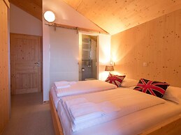 Beautiful Chalet With Sauna