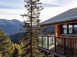 Beautiful Chalet With Sauna