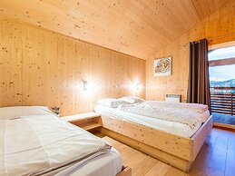 Amazing Chalet With Infrared Sauna